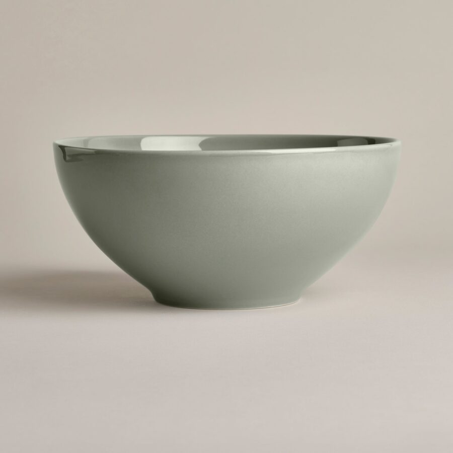 High Shine Ceramic Serving Bowl 77 oz